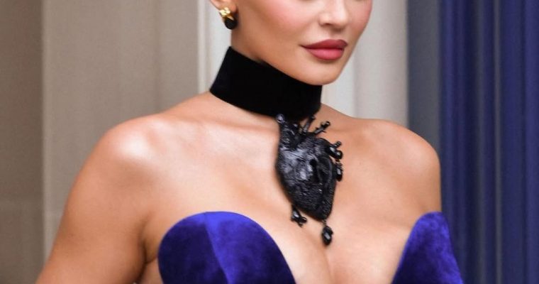 Kylie Jenner: From Reality Star to Beauty Mogul